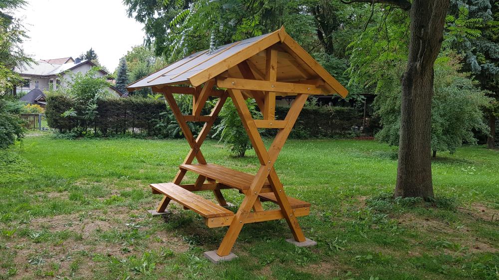 Überdachte Sitzgruppe Waldschänke Standard / auch XXL